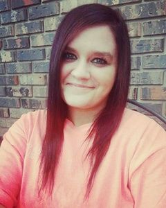 Meet your Posher, Hailey